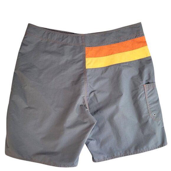 Old Navy Swim Trunks Men's XXL Gray Multi Color Beach Swimming Vacation Cruise - Picture 10 of 10